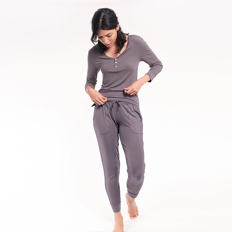 Organic Bamboo Henley Top and Sleep Pant Eco Friendly Women′s Sleepwear Sustainable Jersey Pyjamas for Women